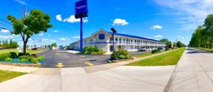 Travelodge By Wyndham Madison Heights Mi,Detroit>>Clawson,2 star
