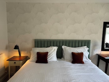 hatherley manor hotel and spa