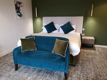 hatherley manor hotel and spa