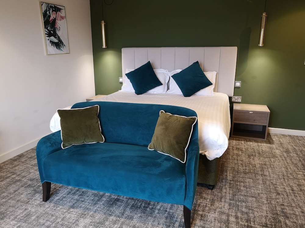 hatherley manor hotel and spa