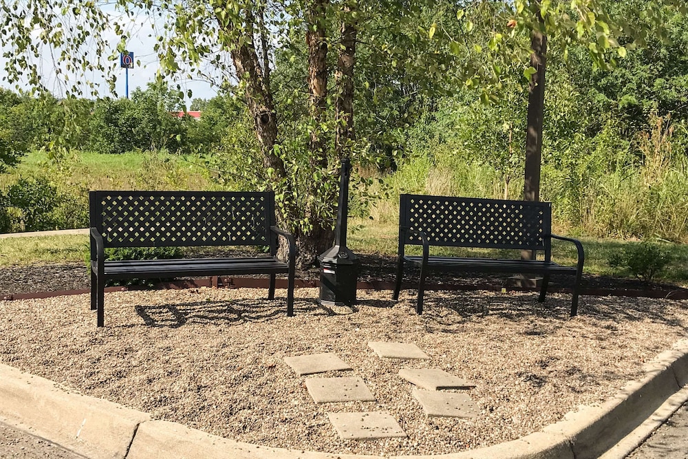 spark by hilton shepherdsville louisville south