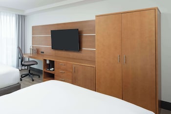 doubletree by hilton miami north i 95