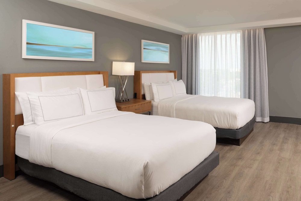 doubletree by hilton miami north i 95