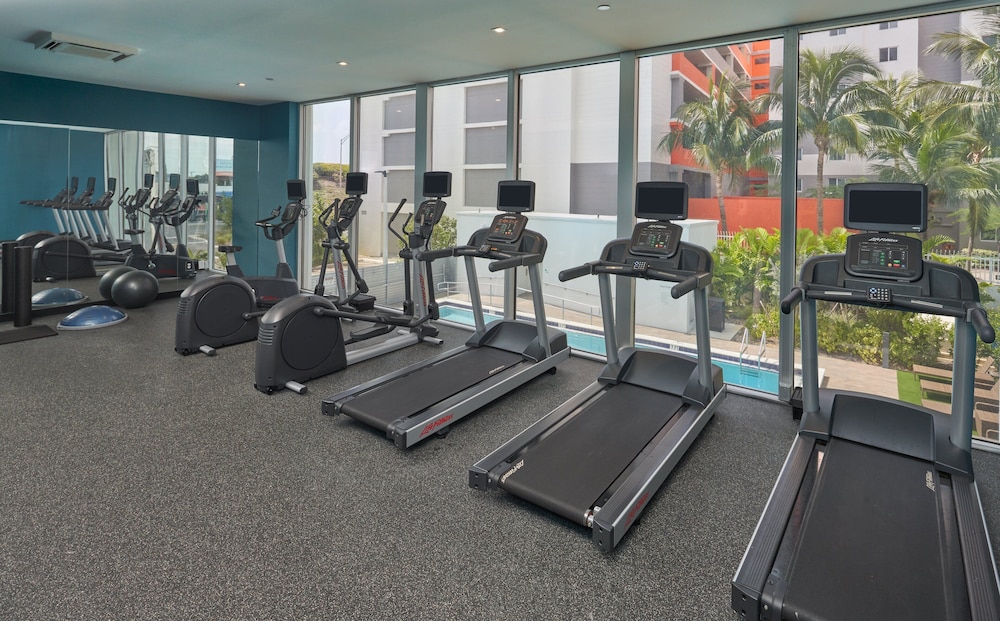 doubletree by hilton miami north i 95