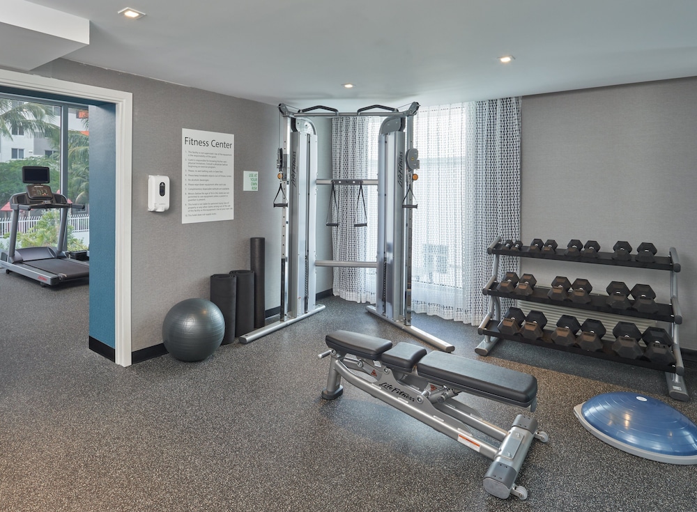 doubletree by hilton miami north i 95