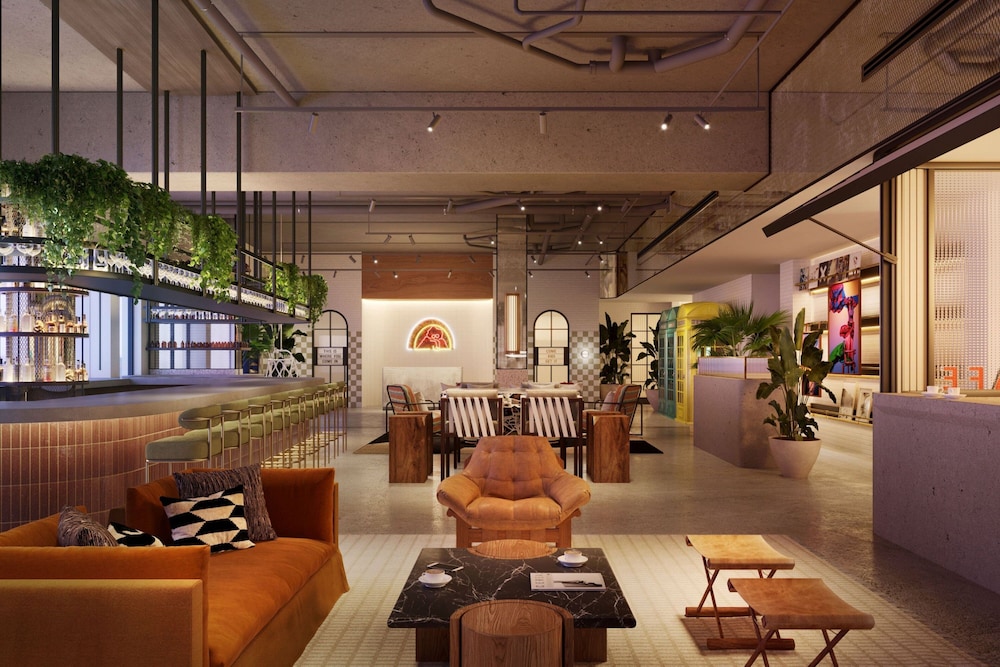 moxy st petersburg downtown