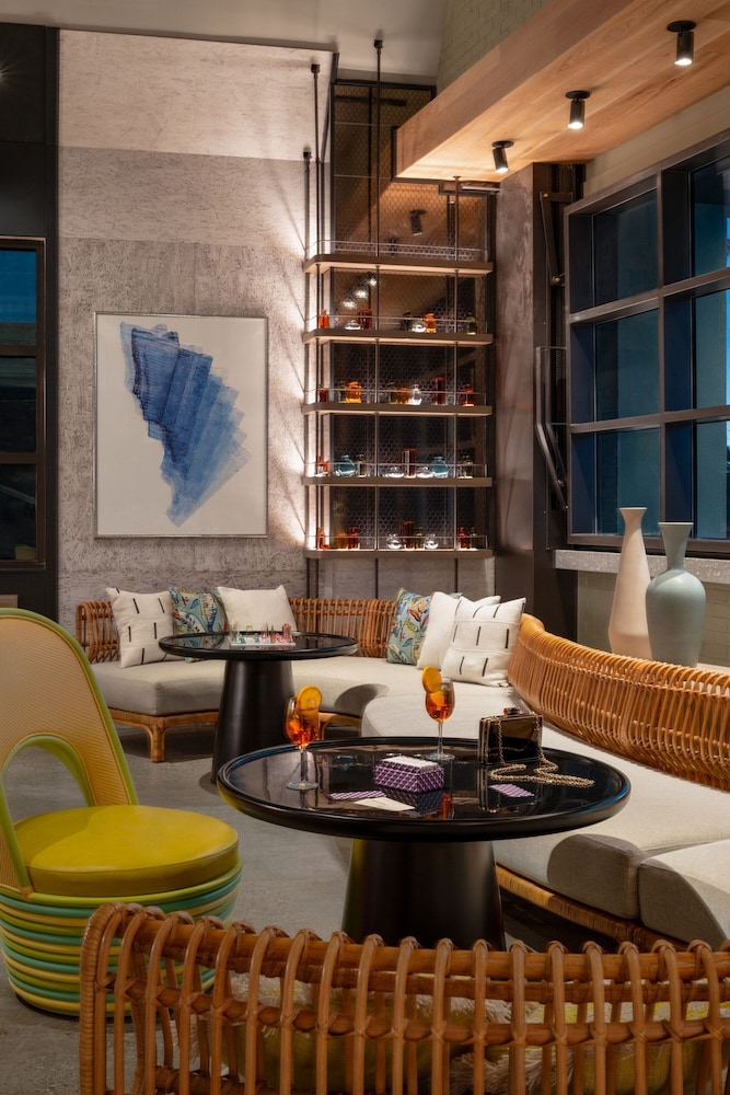 moxy st petersburg downtown