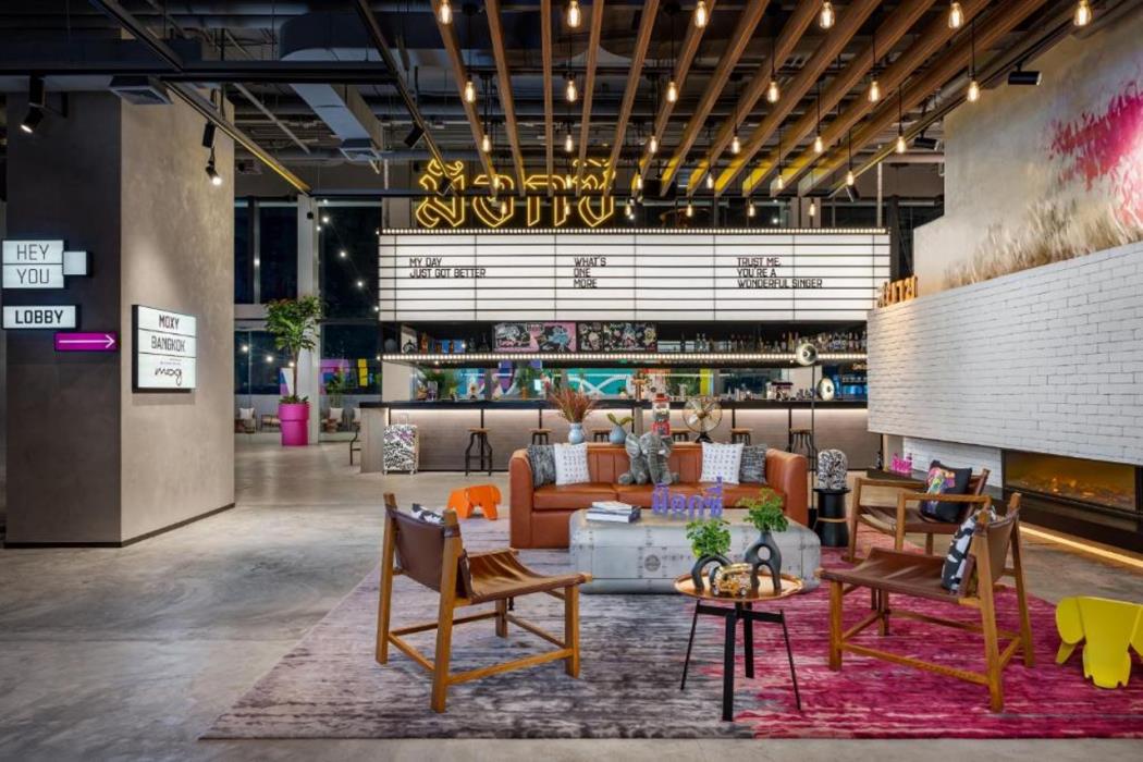 moxy bangkok ratchaprasong