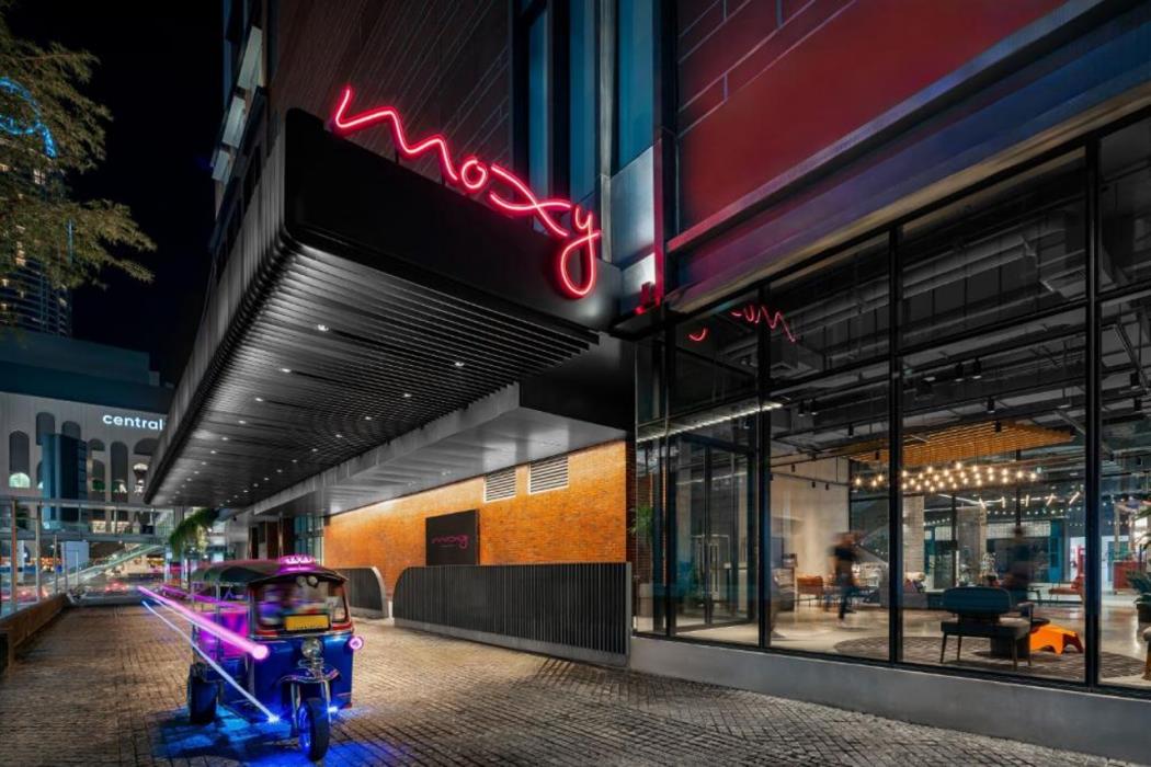 moxy bangkok ratchaprasong