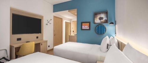hampton by hilton kuwait salmiya