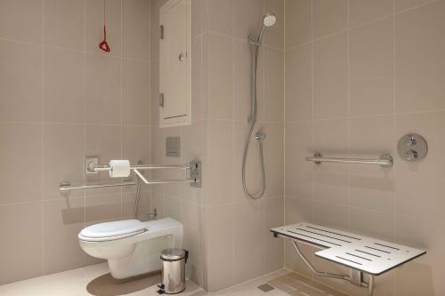hampton by hilton kuwait salmiya