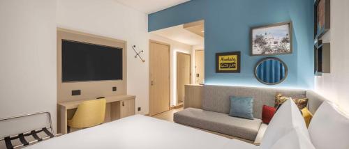 hampton by hilton kuwait salmiya