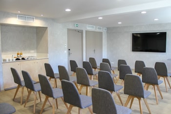 urban hotel aix les bains bw signature collection