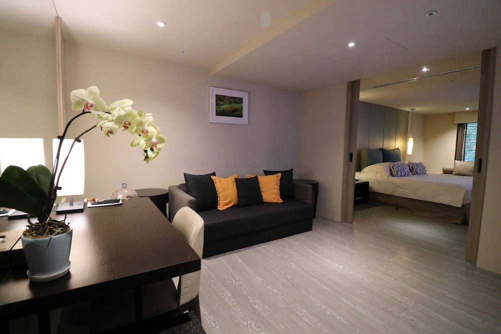the gaia hotel taipei