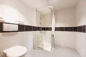 hotel agora nantes