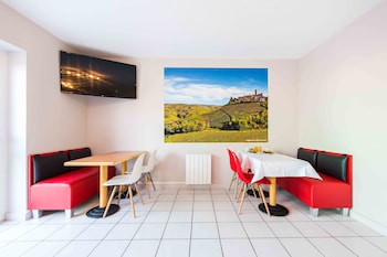 hotel agora nantes