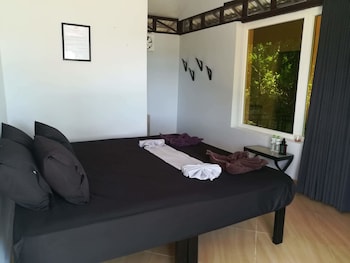 samloem laguna resort