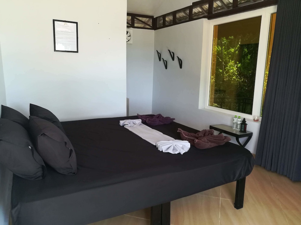 samloem laguna resort