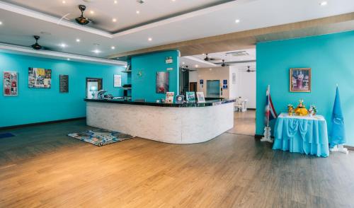 icheck inn central patong
