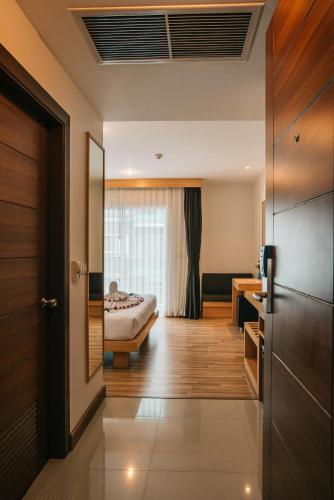 icheck inn central patong