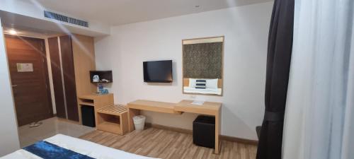 icheck inn central patong
