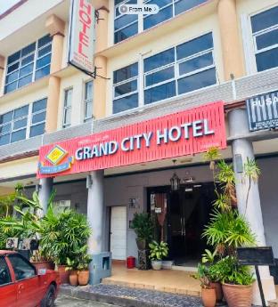 grand city hotel ii