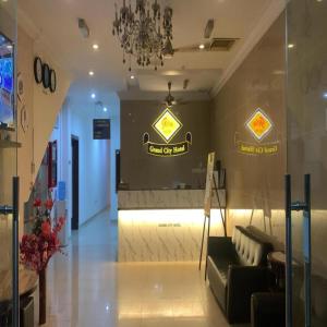 grand city hotel ii