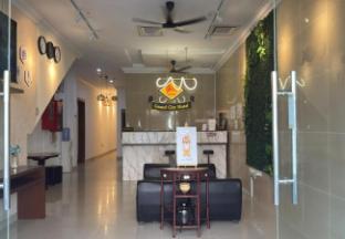 grand city hotel ii