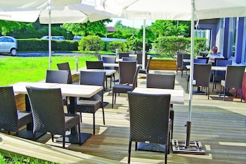 sure hotel by best western biarritz aeroport