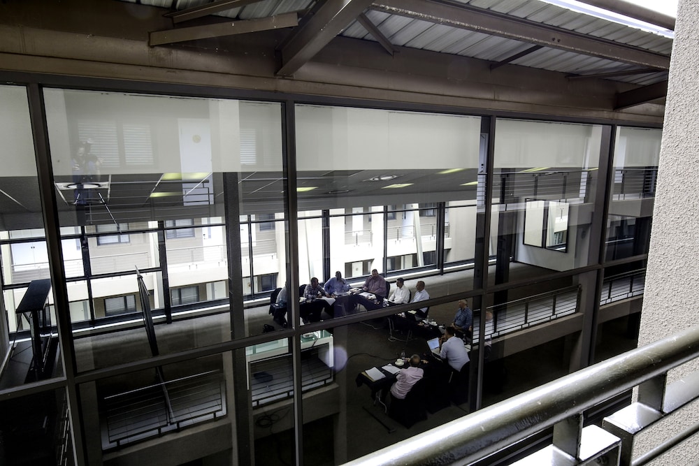 the nicol hotel and apartments