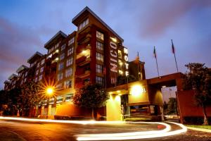 the nicol hotel and apartments