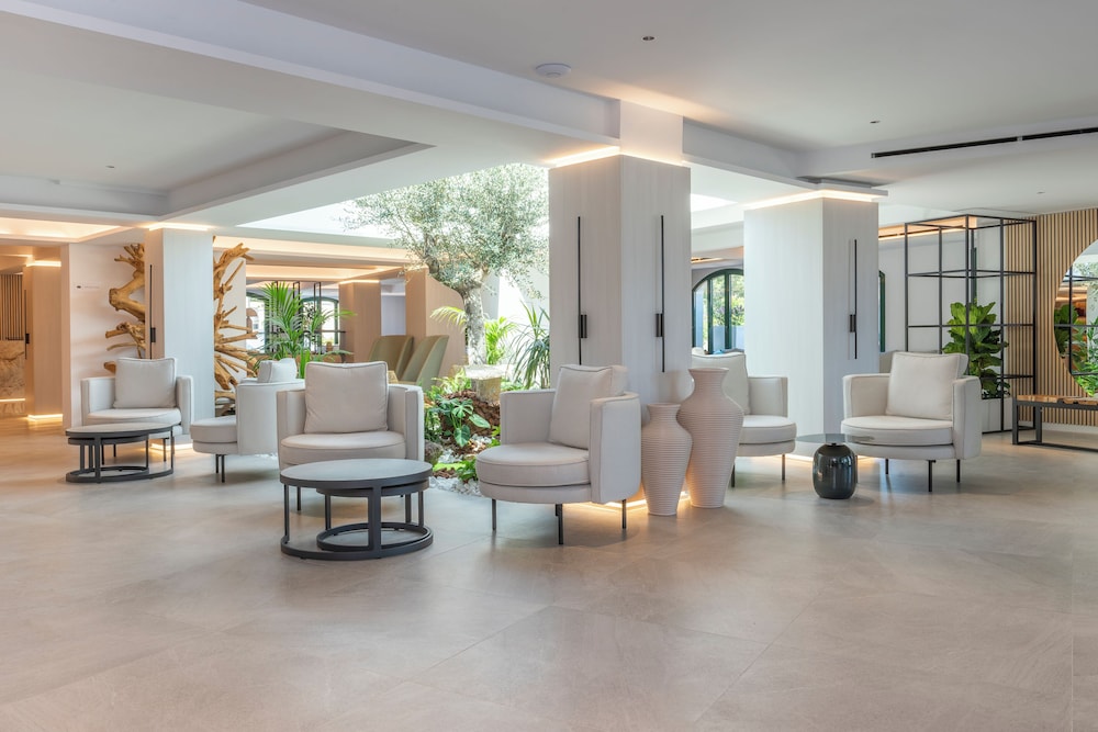 valentin somni hotel and suites