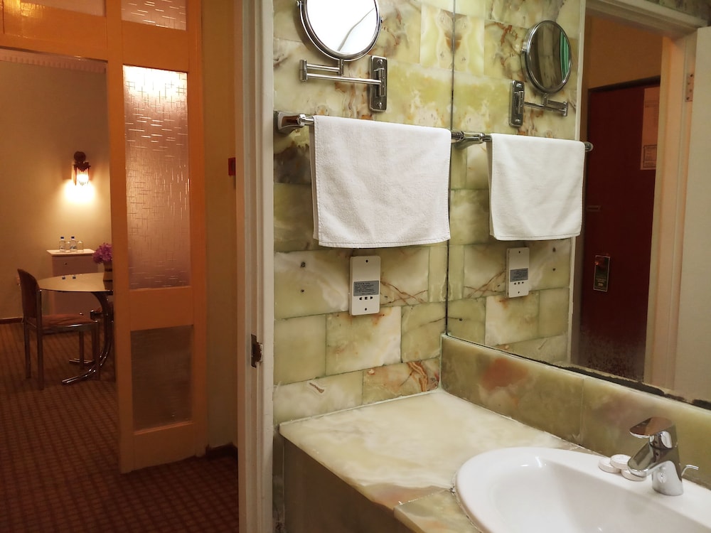 oriental palace hotel