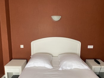 the originals boutique hotel terminus bourg en bresse gare