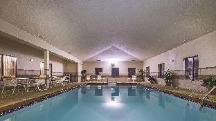 comfort inn and suites east