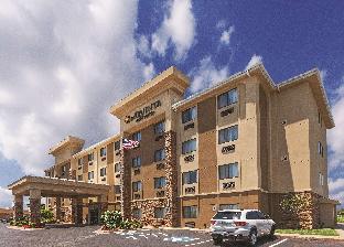 comfort inn and suites east