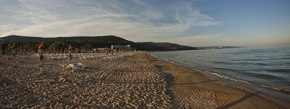 albena