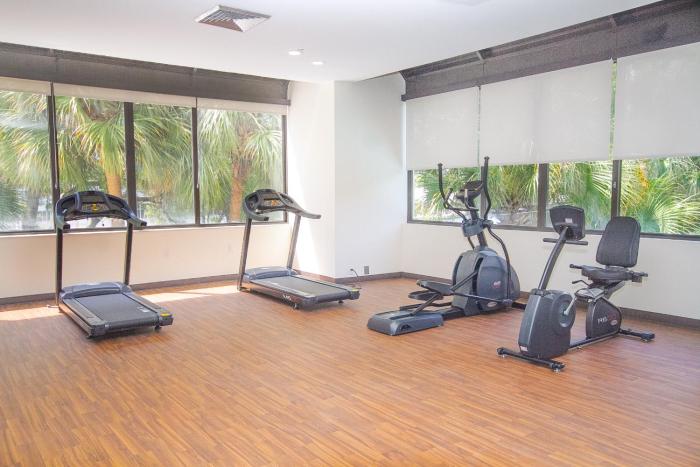 comfort inn and suites downtown brickell port of miami