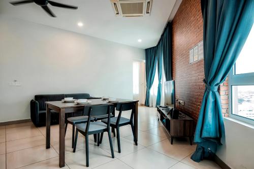 the octagon ipoh
