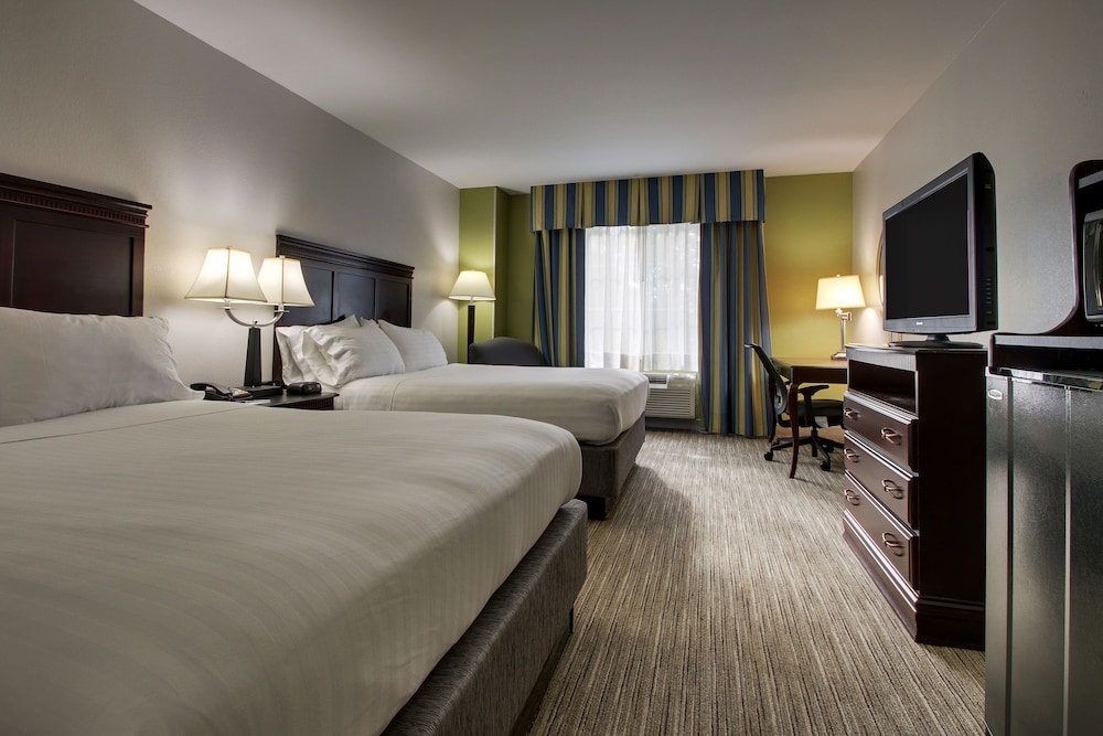 holiday inn express hotel and suites middleboro raynham by ihg