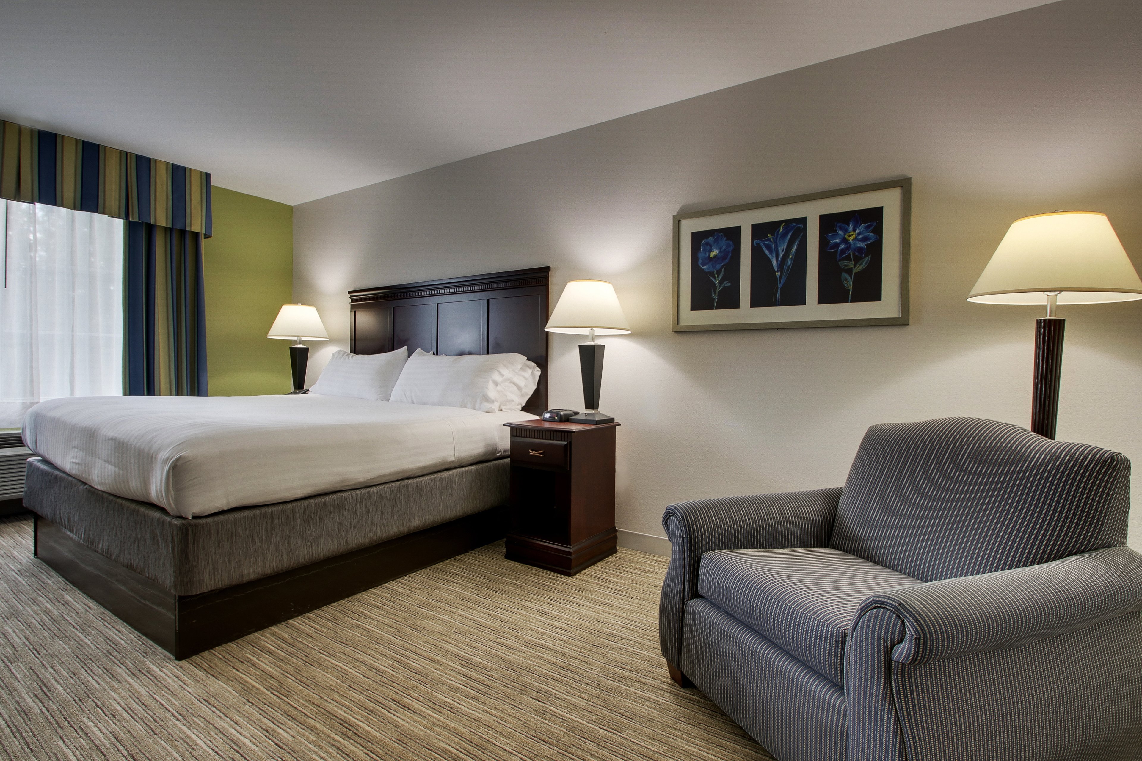 holiday inn express hotel and suites middleboro raynham by ihg