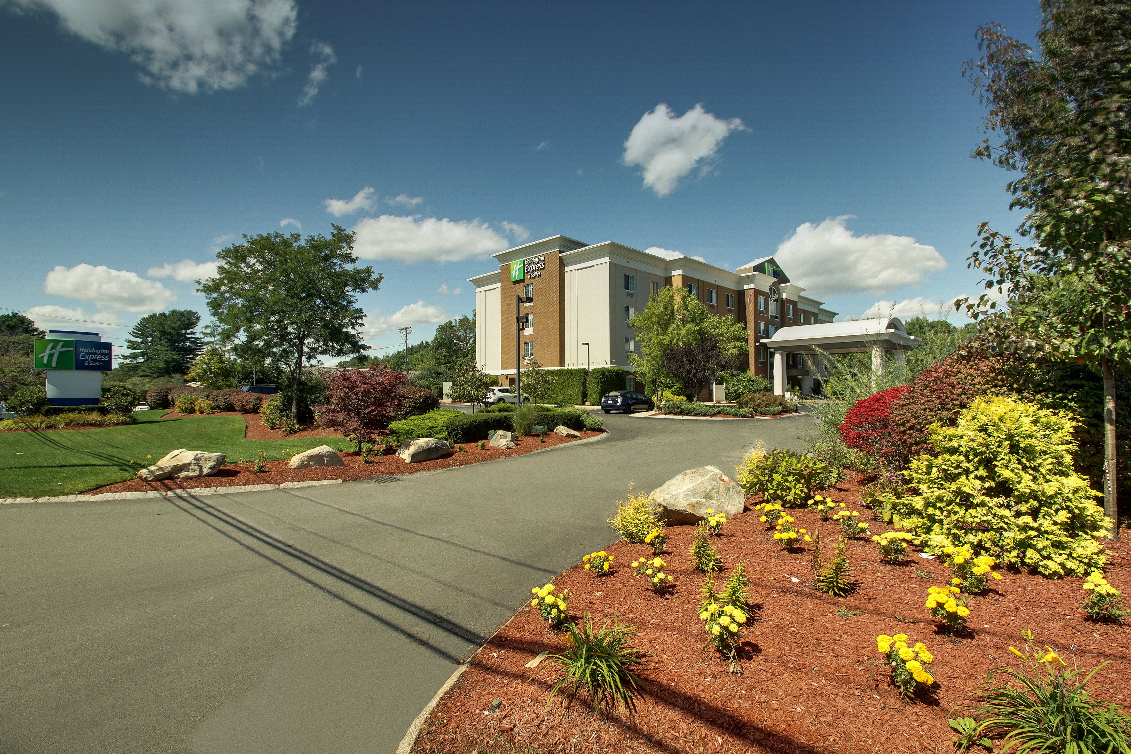 holiday inn express hotel and suites middleboro raynham by ihg