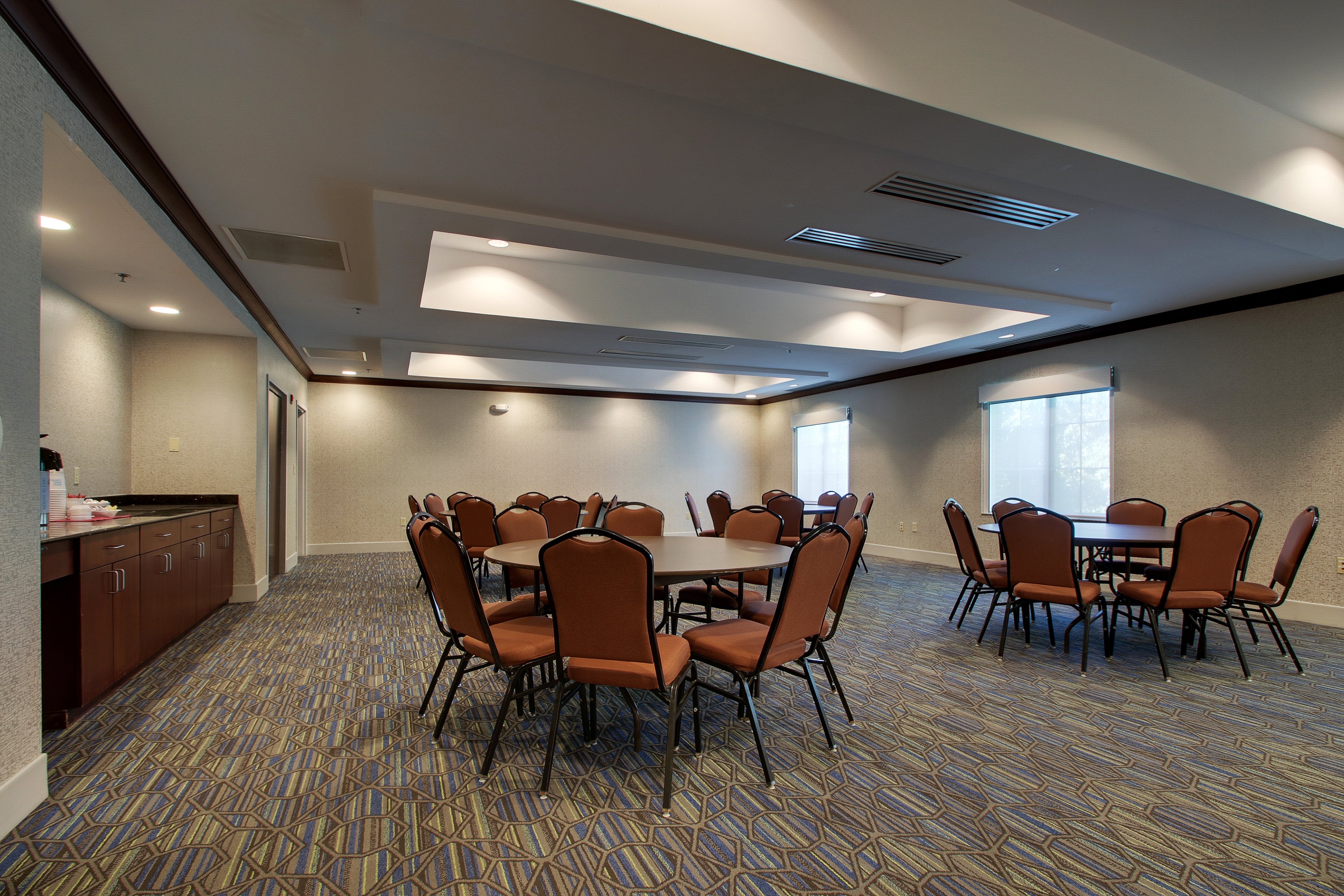 holiday inn express hotel and suites middleboro raynham by ihg