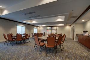 holiday inn express hotel and suites middleboro raynham by ihg