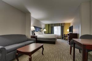 holiday inn express hotel and suites middleboro raynham by ihg