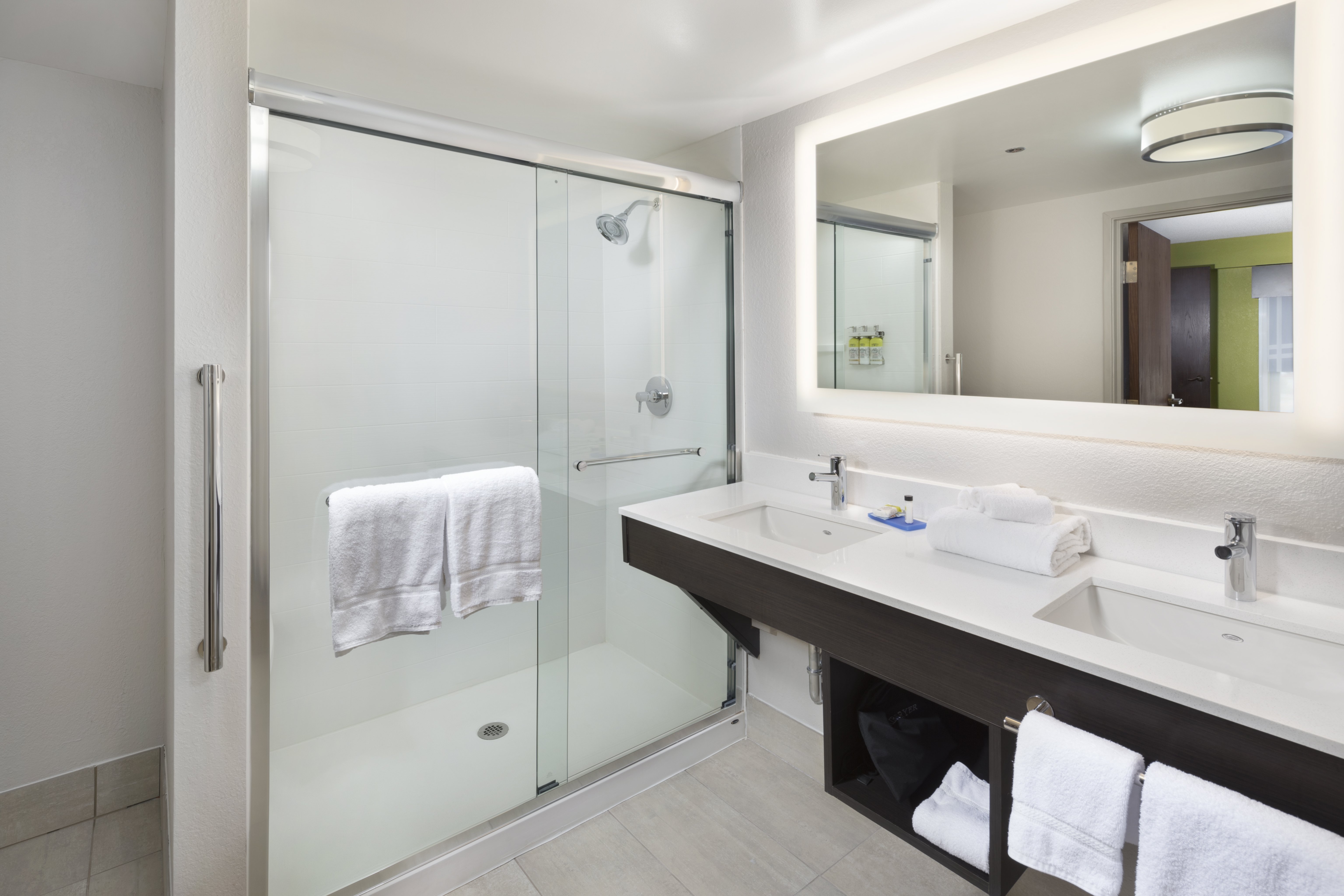 holiday inn express middlesboro by ihg