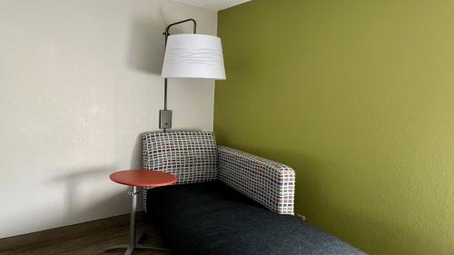 holiday inn express middlesboro by ihg