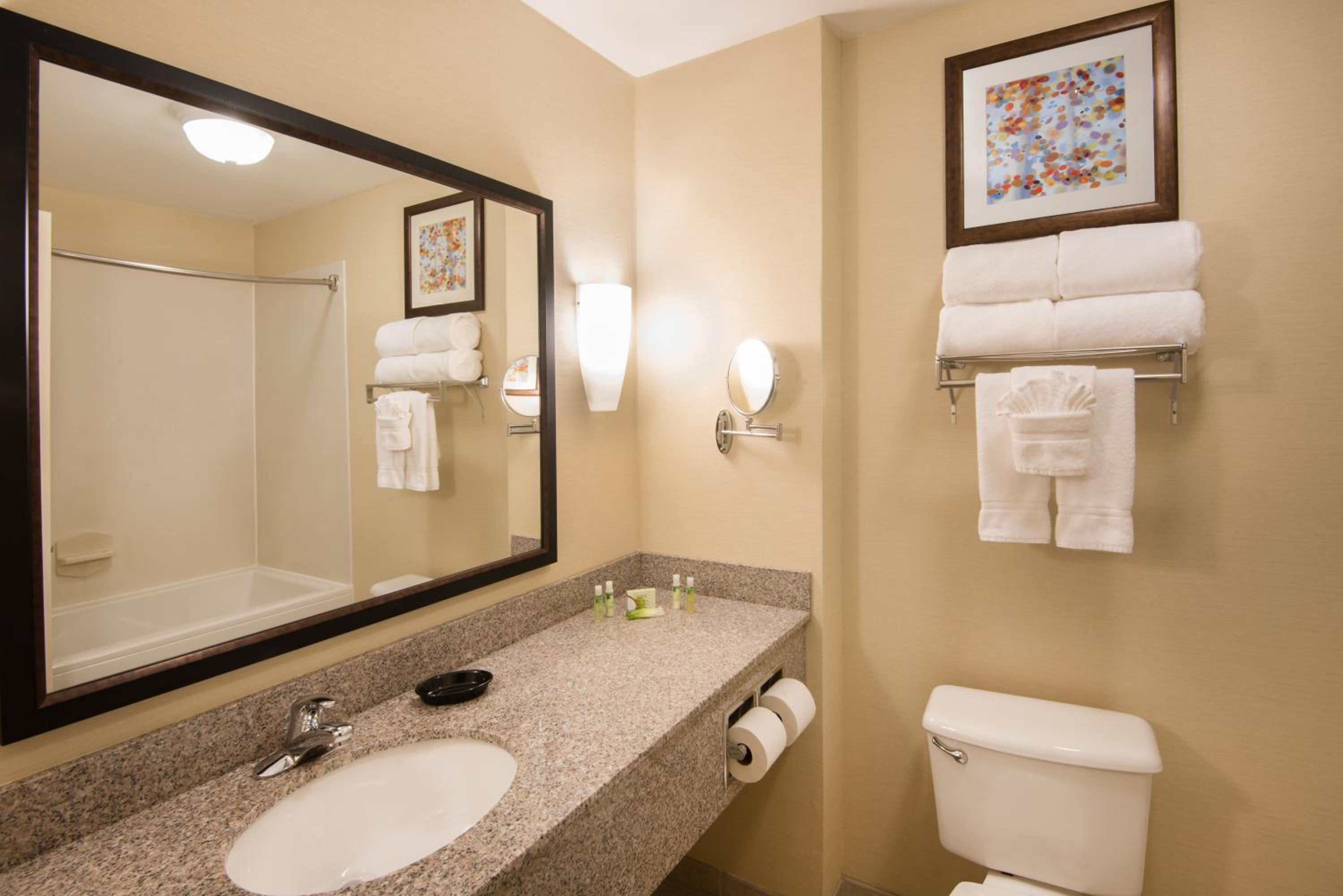 holiday inn express and suites sharon hermitage by ihg