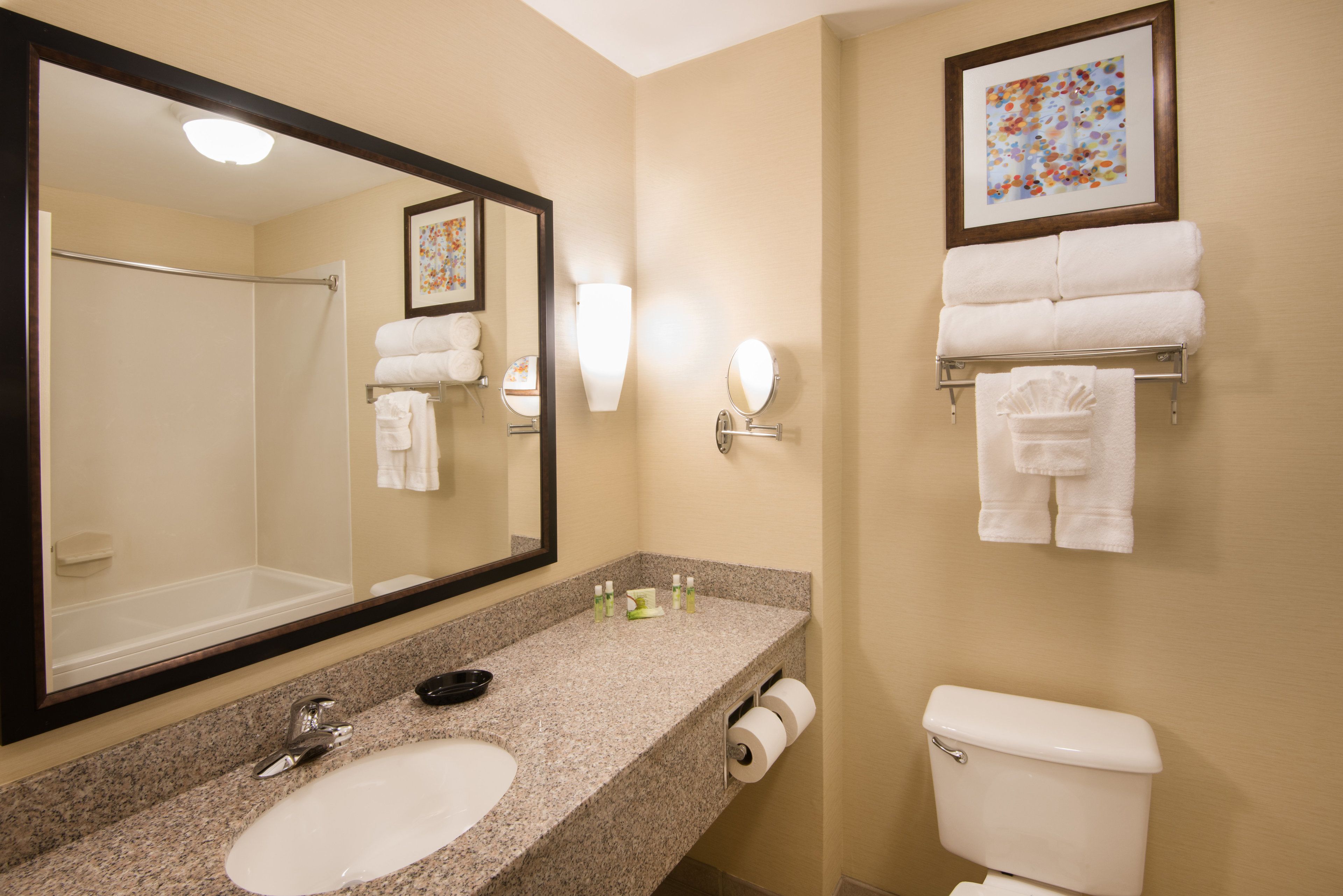 holiday inn express and suites sharon hermitage by ihg