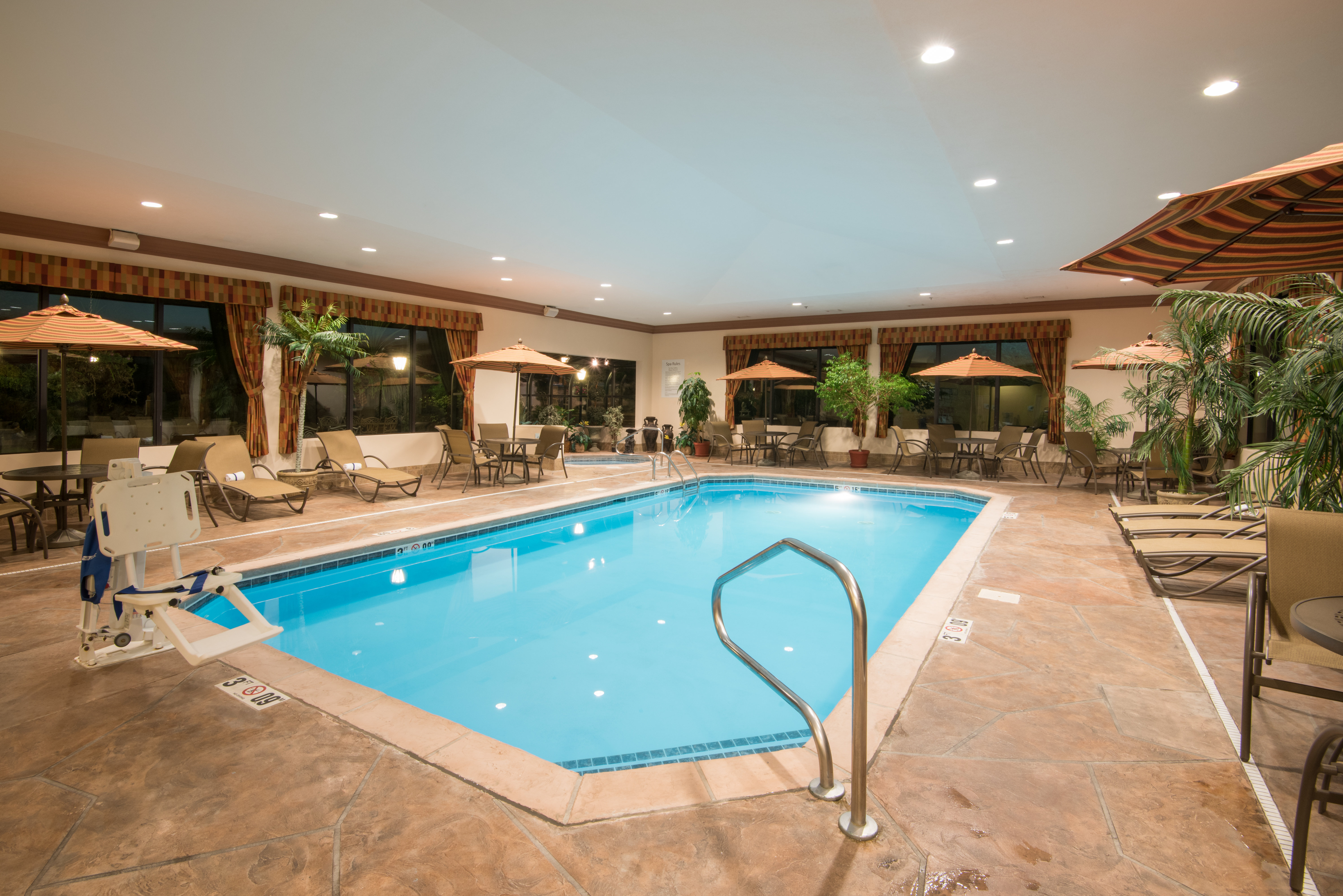 holiday inn express and suites sharon hermitage by ihg